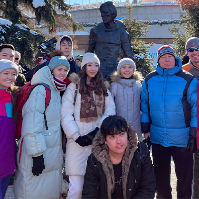 Students of the University «Turan» at the opening of the monument Anatoly Nikolaevich Bukreev