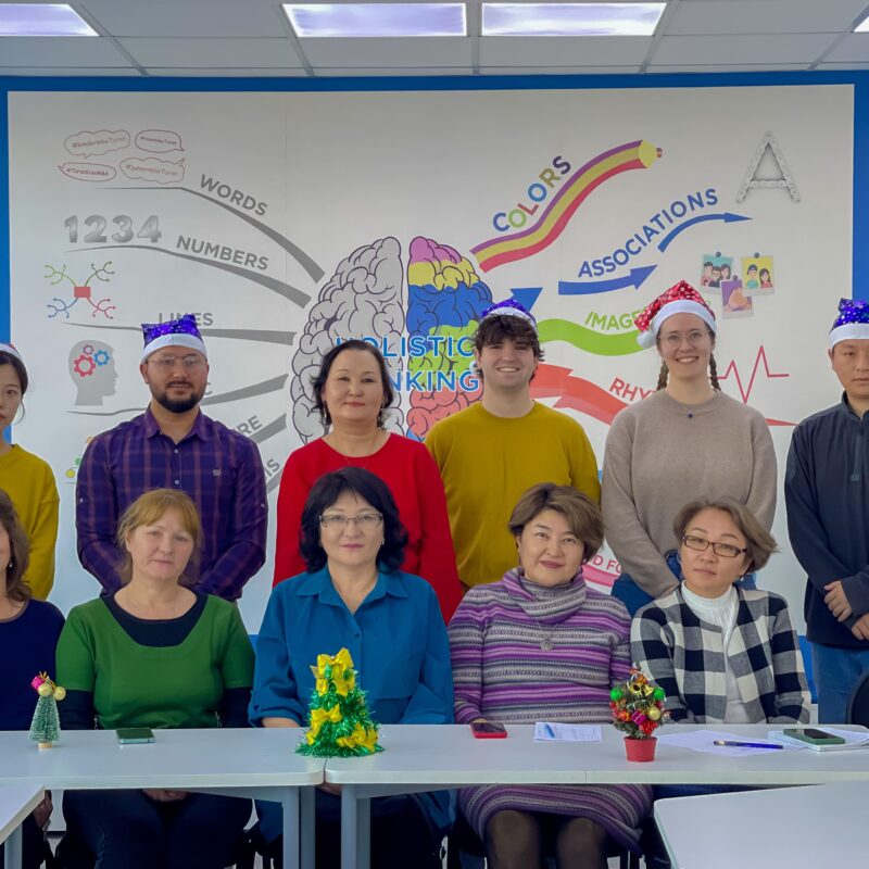 On December 22, 2023, Turan University hosted an open lesson in the “A1” Foundation faculty group on the “Russian language about the New Year in the world”