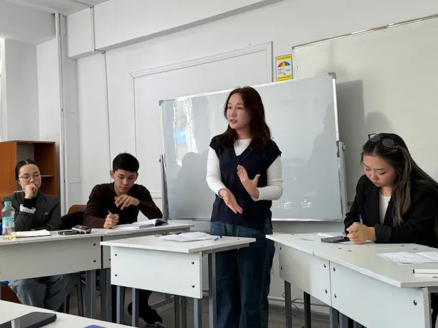 On September 28, the Higher School of Law of Turan University held debates on the relevant topic “Legal aspects of addiction: Modern approaches to drug and gambling regulation”