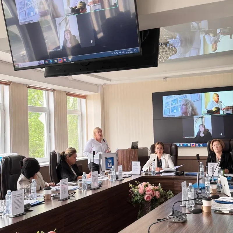 «Тұран» университетінде Паташкова Елена Сергеевнаның докторлық диссертация қорғауы