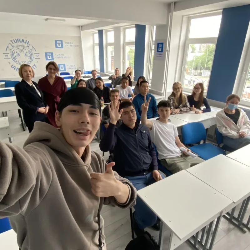 Guest lecture by Oksana Kolesova, a digital marketer and consultant at the European Bank for Reconstruction and Development (EBRD)