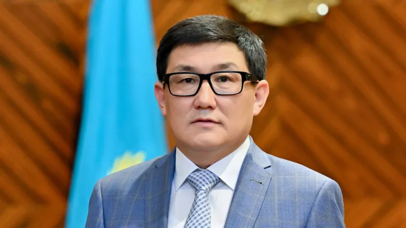 «Тұран» университетінің түлегі Семей қаласының әкімі болып тағайындалды