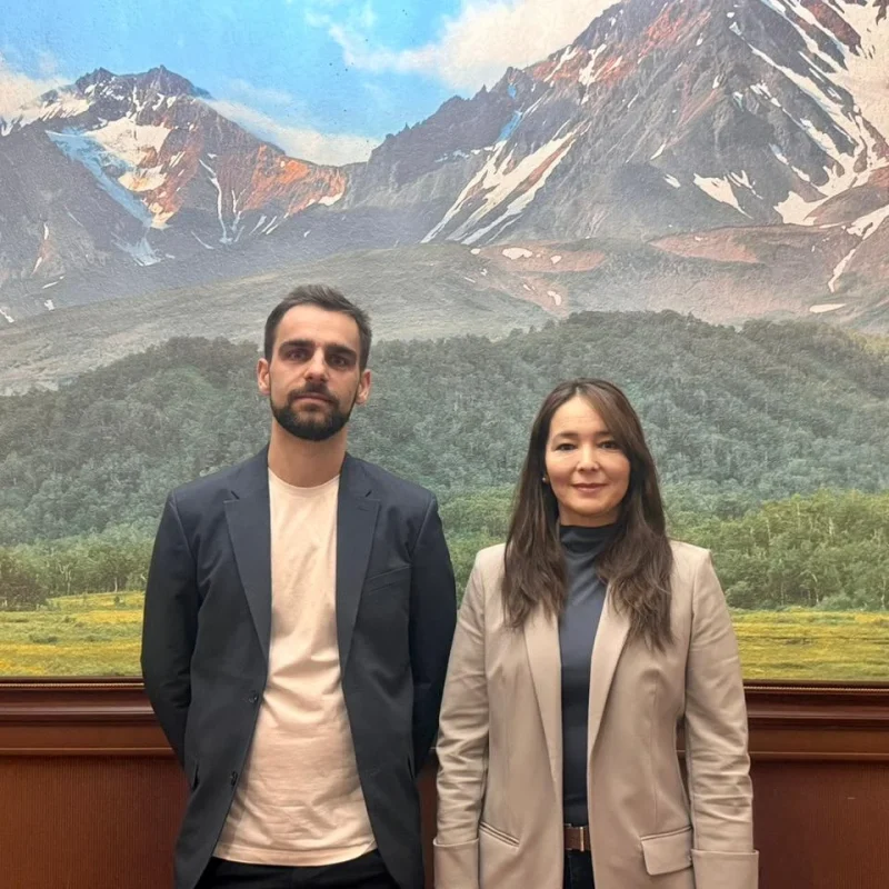 On November 17, 2025, Turan University Hosted a Meeting with a Representative from the University of Wroclaw (Poland)