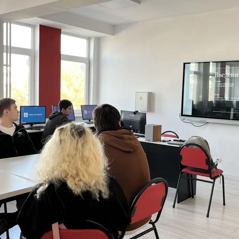 Guest lecture “From Database Developer to Billing Engineer” for students of the “Information Systems” and “Intelligent Robotics” programs