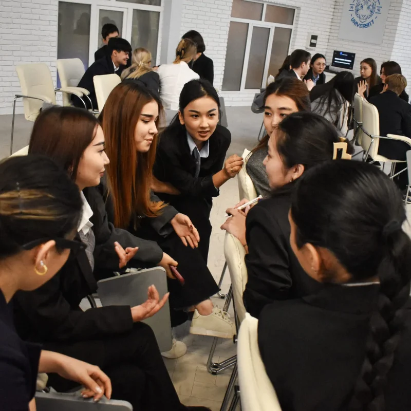 Круглый стол для студентов ОП «Международные отношения» по теме нераспространения ядерного оружия