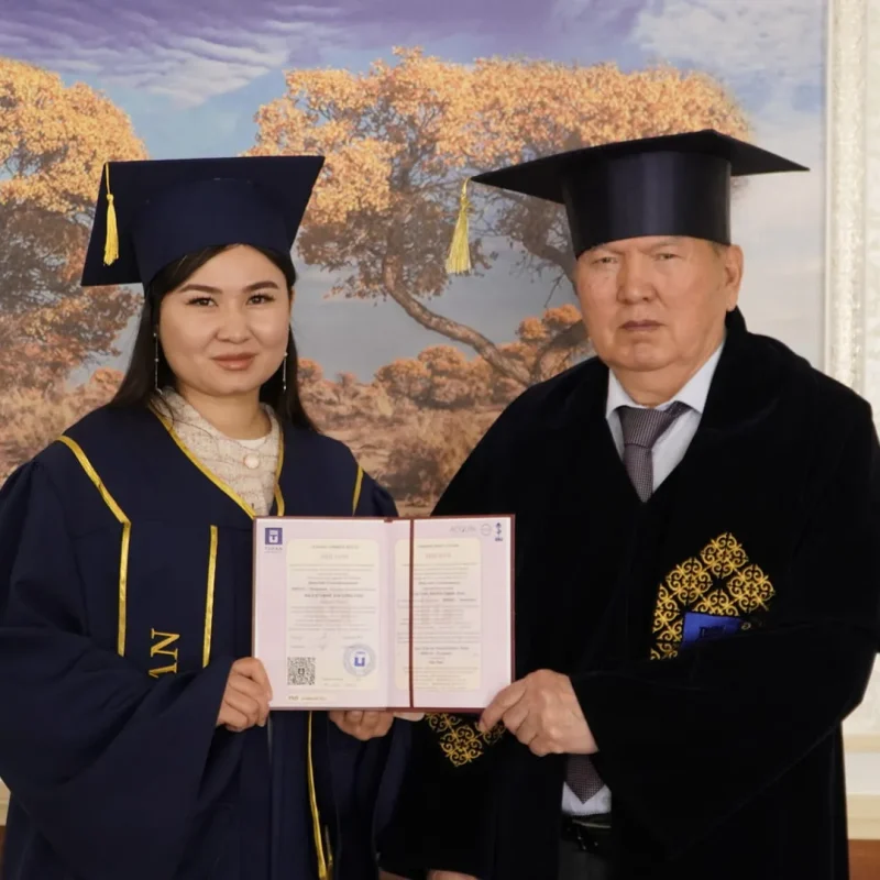 Поздравляем с присуждением степени доктора философии!