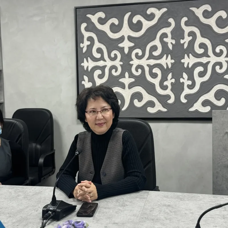 «Тұран» университетінің Құқық жоғары мектебінде Мәжіліс депутаты Унзила Шапақтың қонақ дәрісі