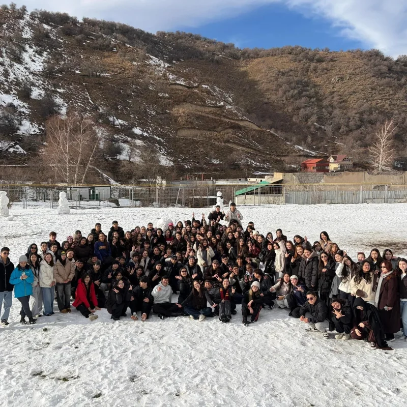 A Warm and Vibrant Teambuilding Event for Student’s Day