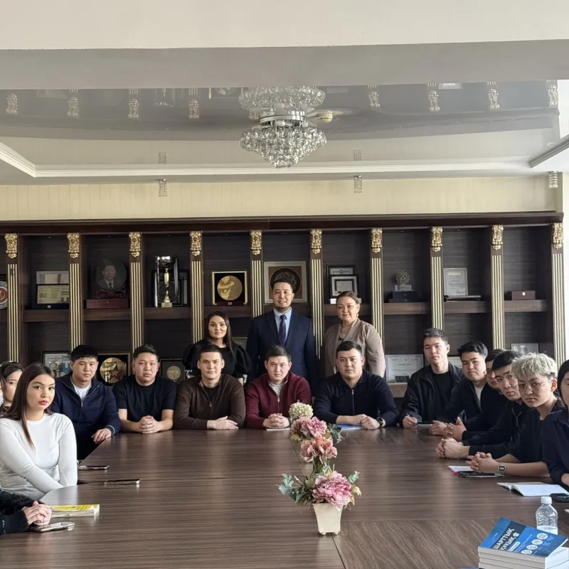 Guest lecture at the Higher School of Law of Turan University: discussion of the draft new Constitution of the Republic of Kazakhstan